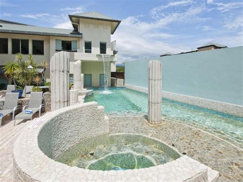 Mantra in the Village Port Douglas.